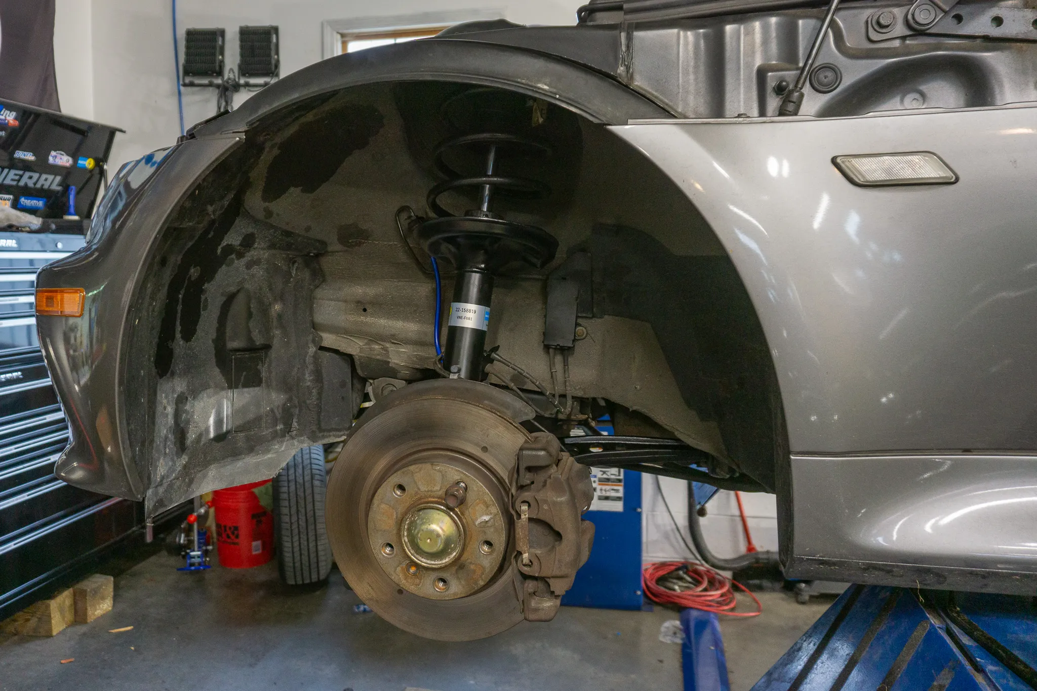 2001 BMW Z3 front suspension in