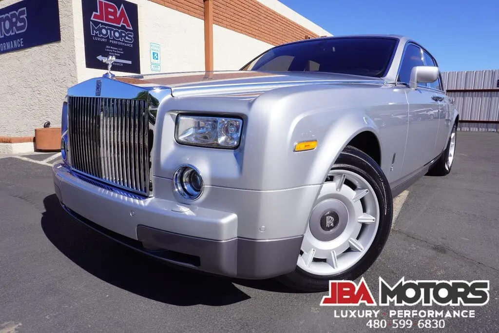 2004 Rolls-Royce Phantom Base