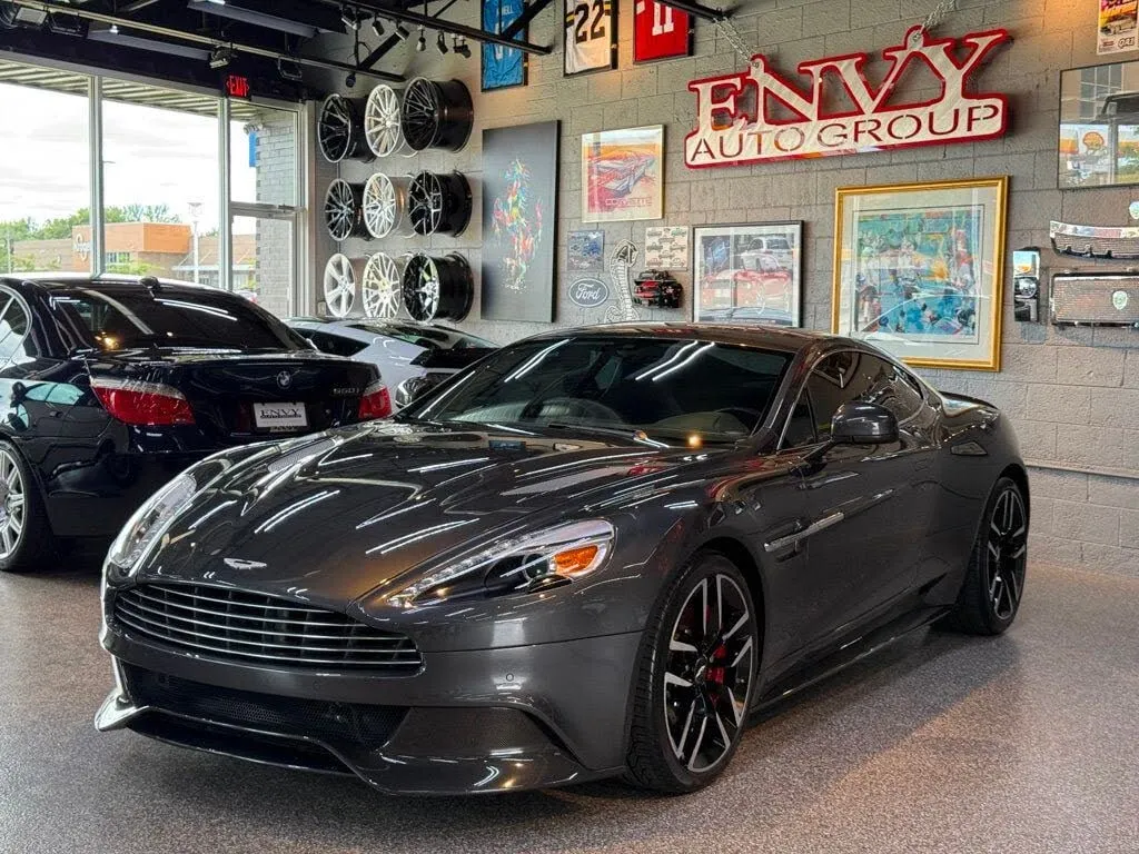 2014 Aston Martin Vanquish Coupe RWD
