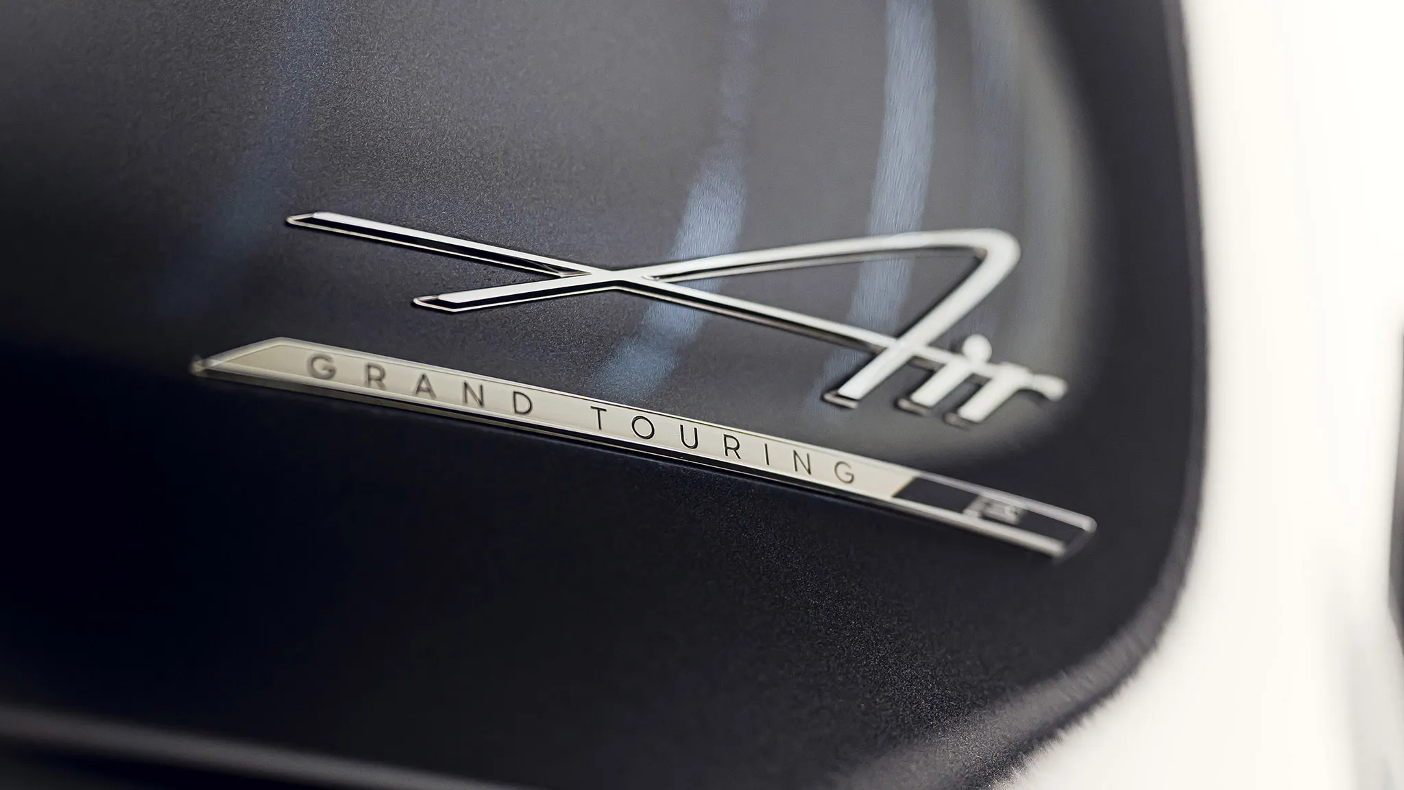 2022 Lucid Air Grand Touring Performance Charging