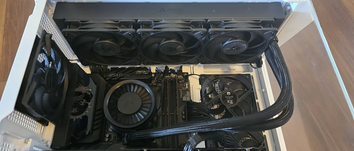 Arctic Liquid Freezer III Pro