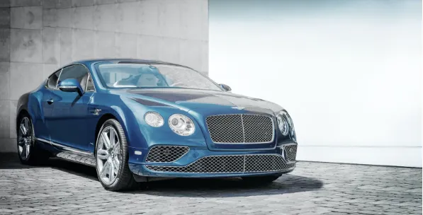 Become an owner of marvellous light blue Bentley