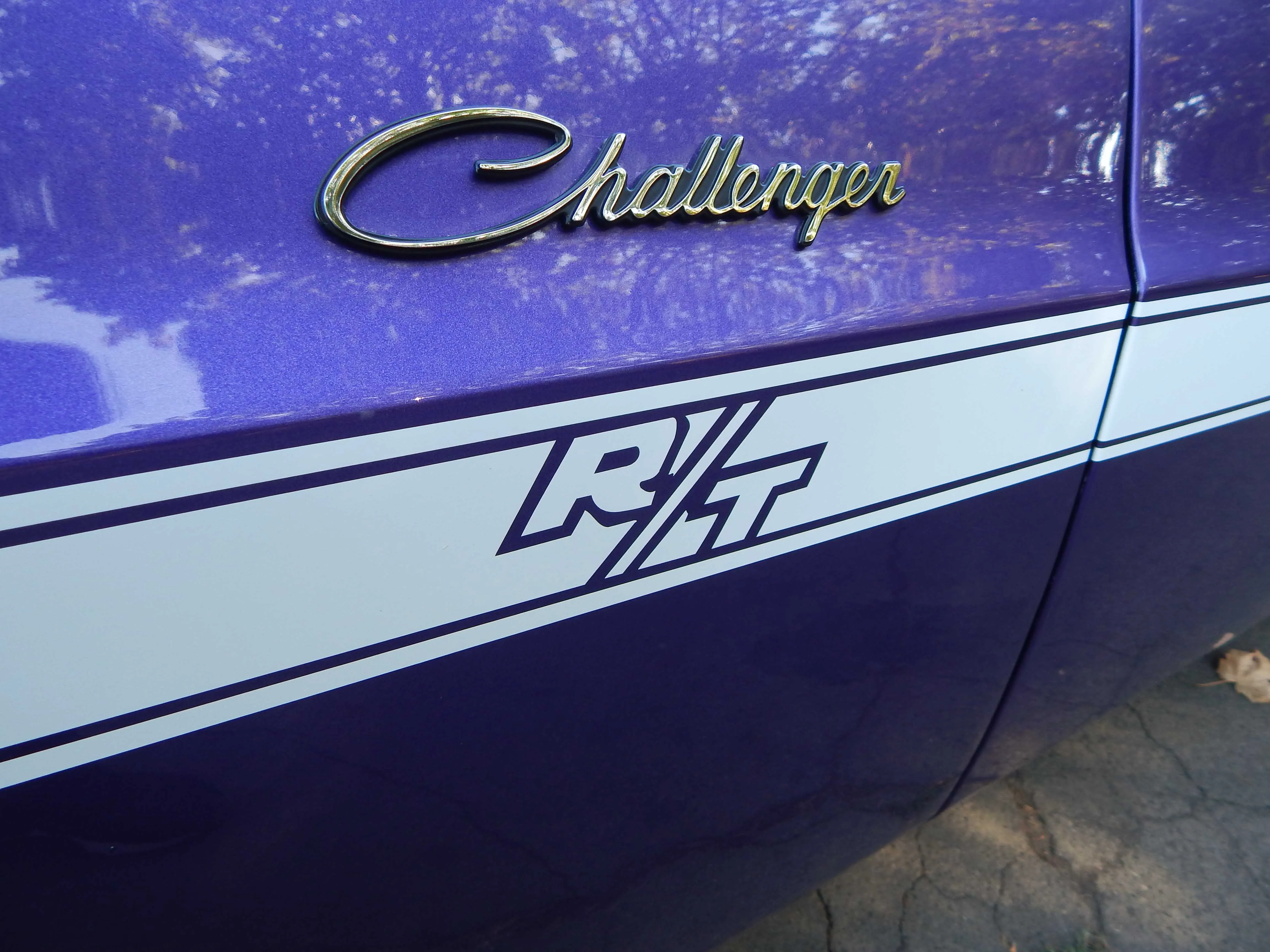 Dodge Challenger R/T Engine Bay