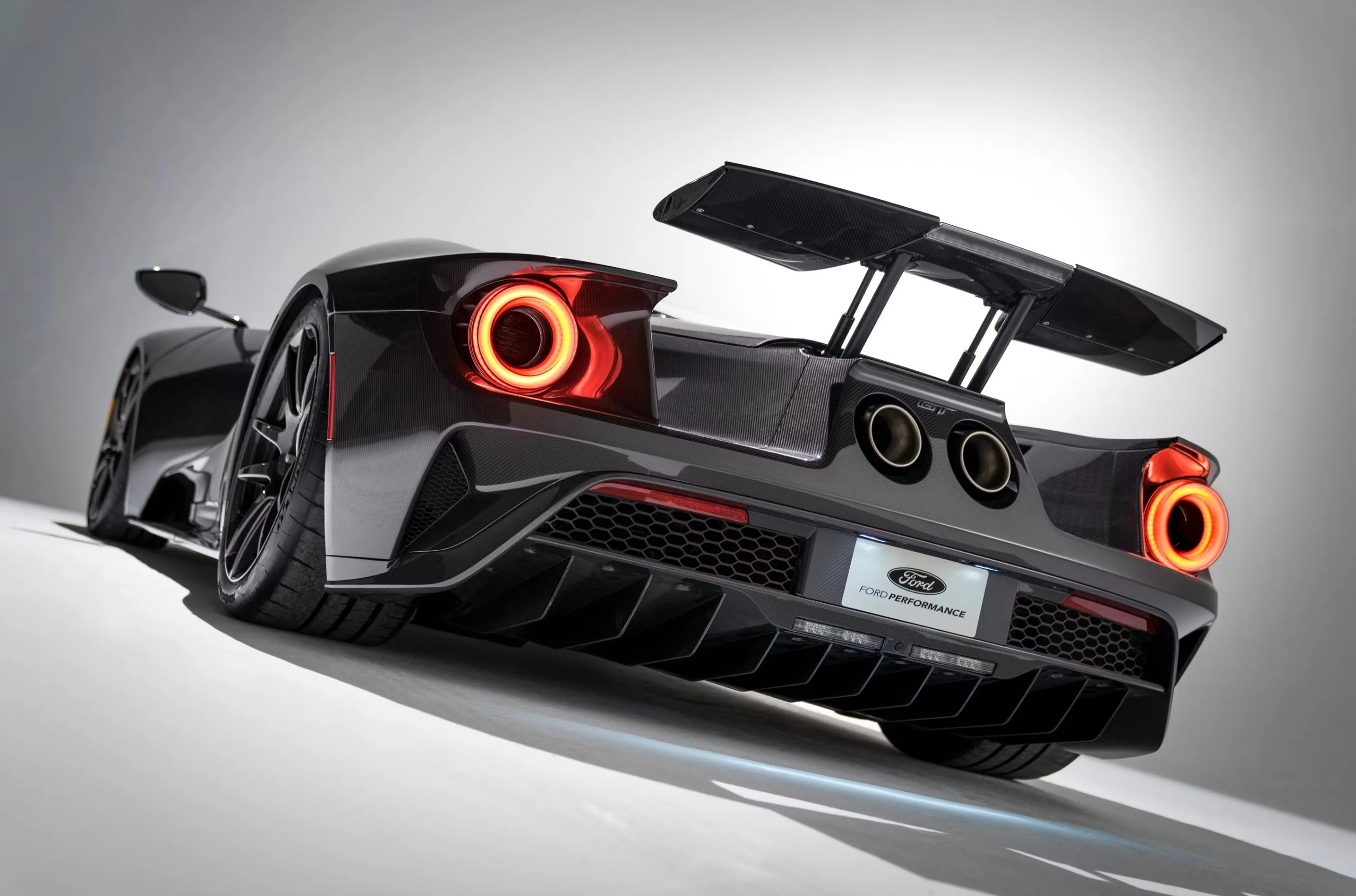Ford GT rear
