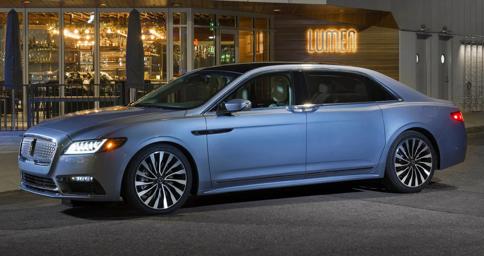 Lindon Continental Coach Door Edition