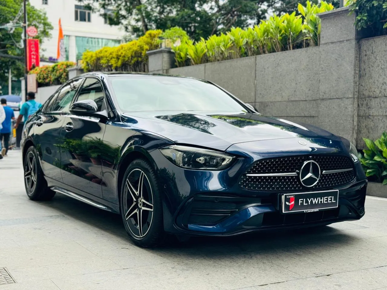 Luxurious leather seating and refined interior features of a pre-owned sedan available in Kolkata.