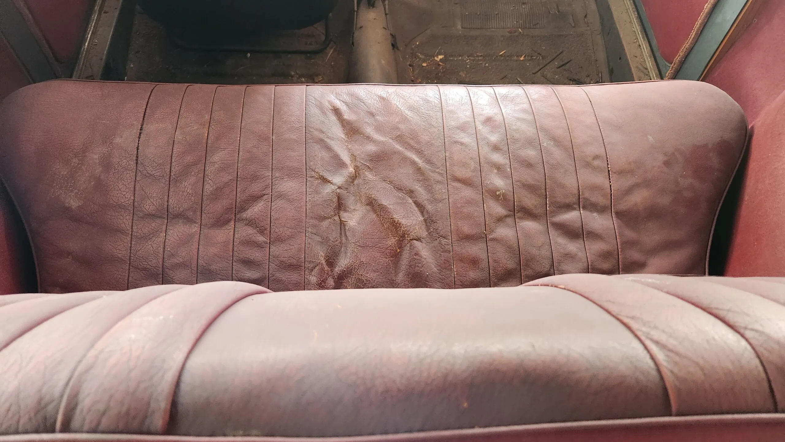 Morris Traveler project car bench seat