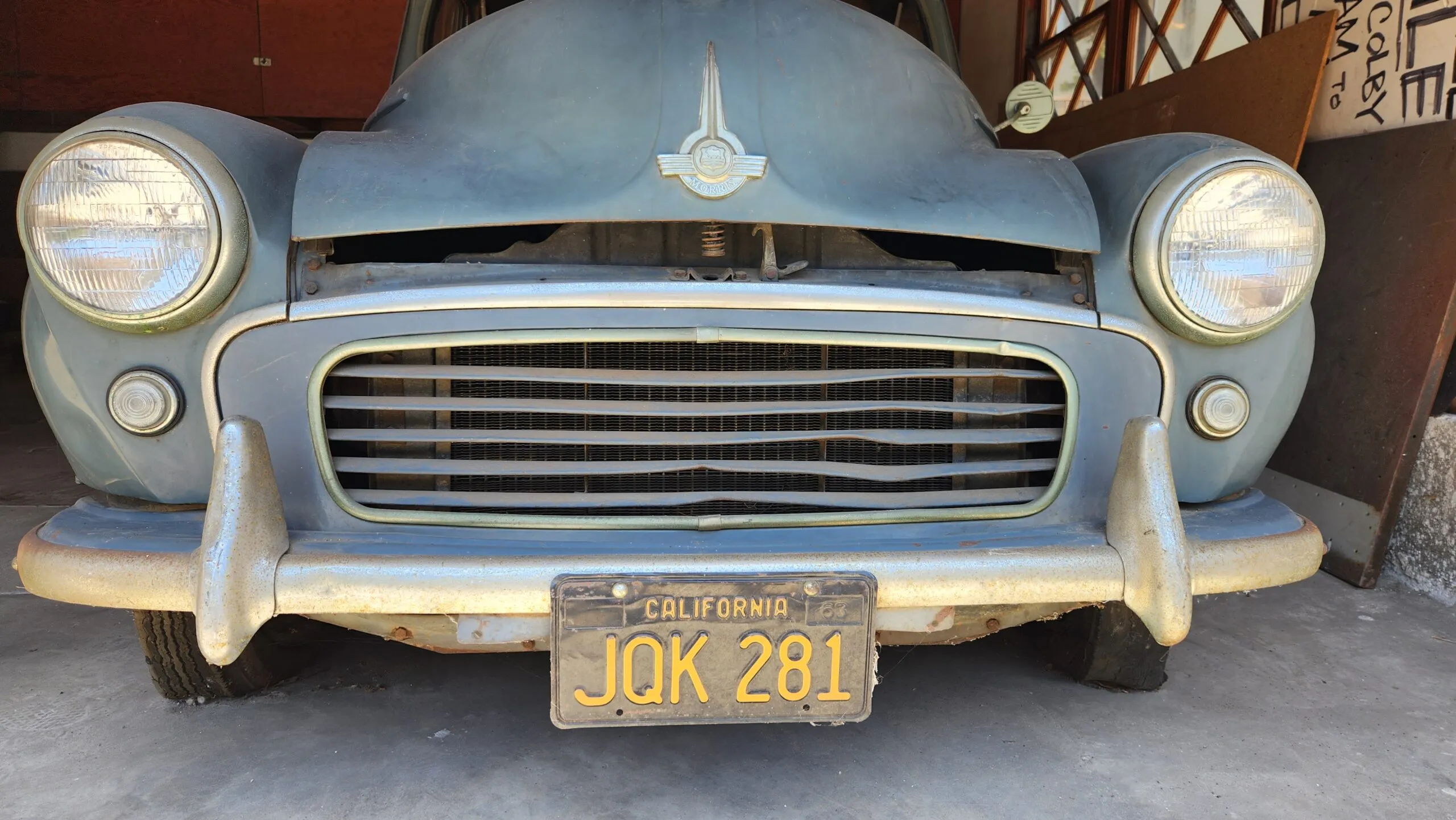 Morris Traveler project car front