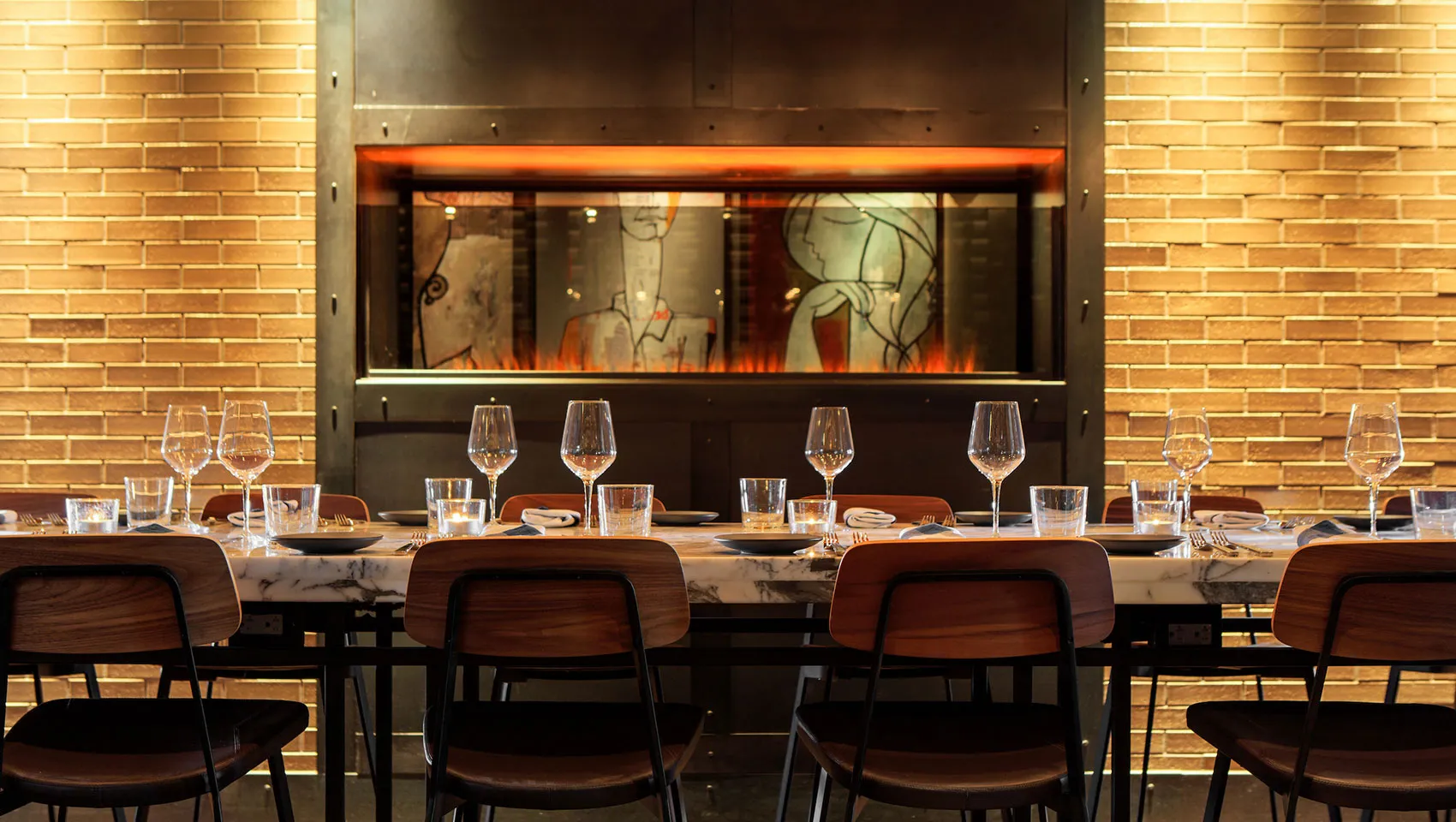 restaurant bar