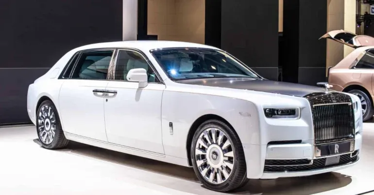 Rolls-Royce Phantom Serenity