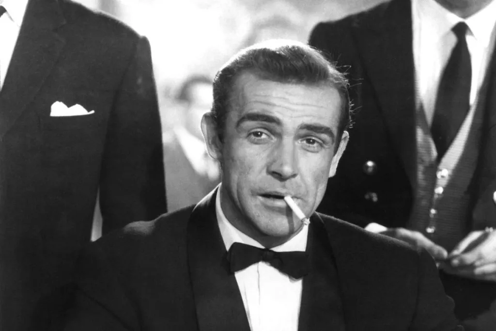 Sean Connery with Zignature Zssential dog food package review