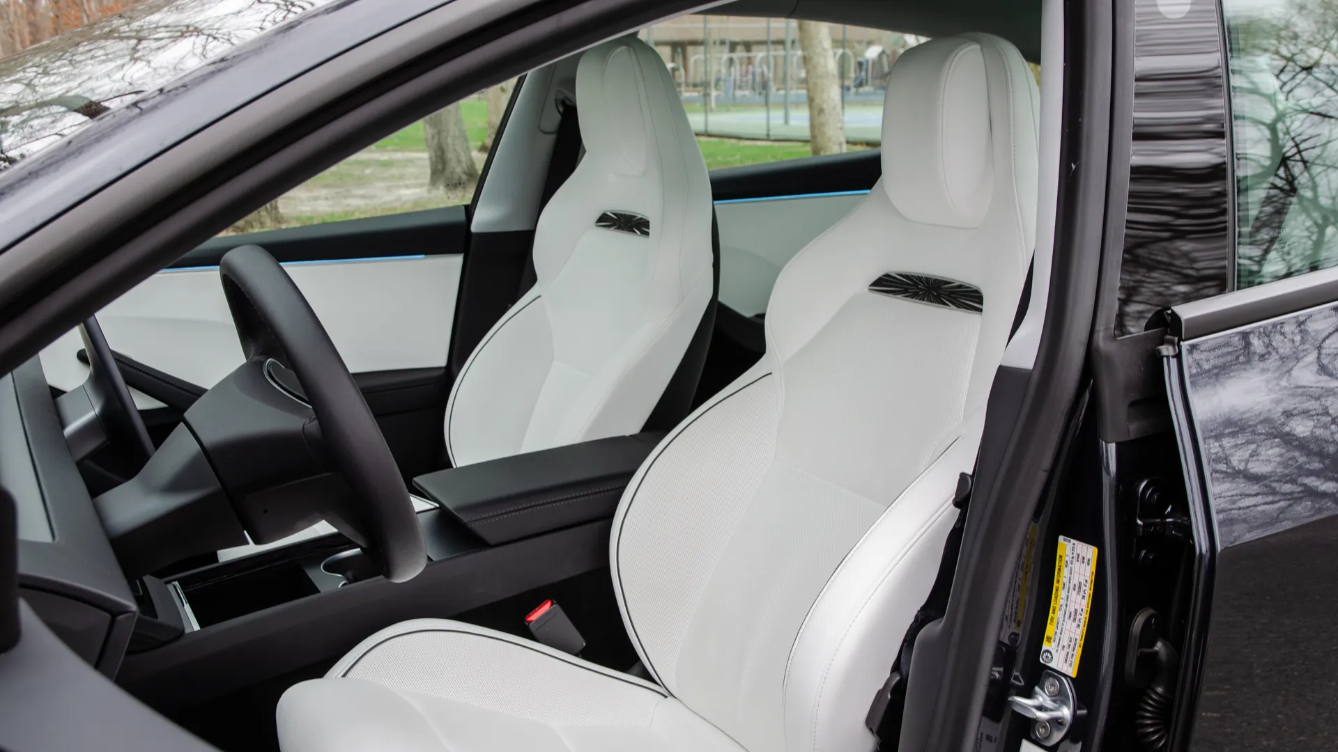 Steering wheel and tablet screen in 2025 Tesla Model 3 Performance