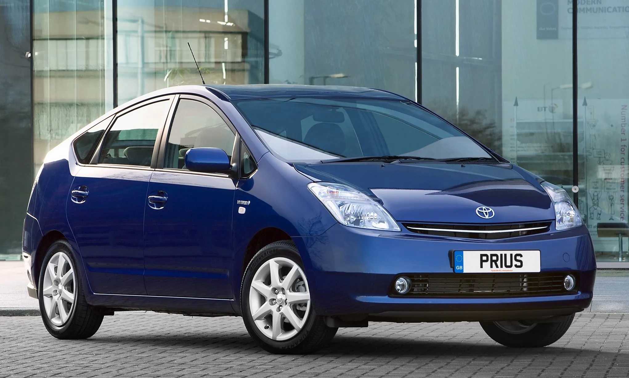 Toyota Prius Enginecar