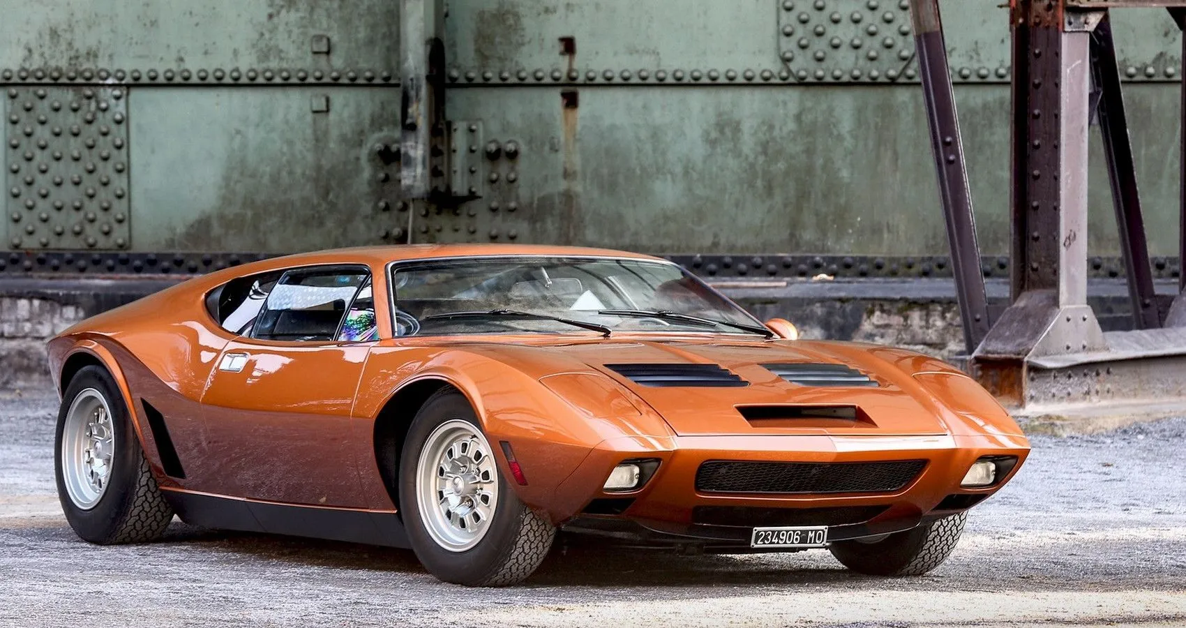 1969 AMC AMX/3 concept car front quarter view