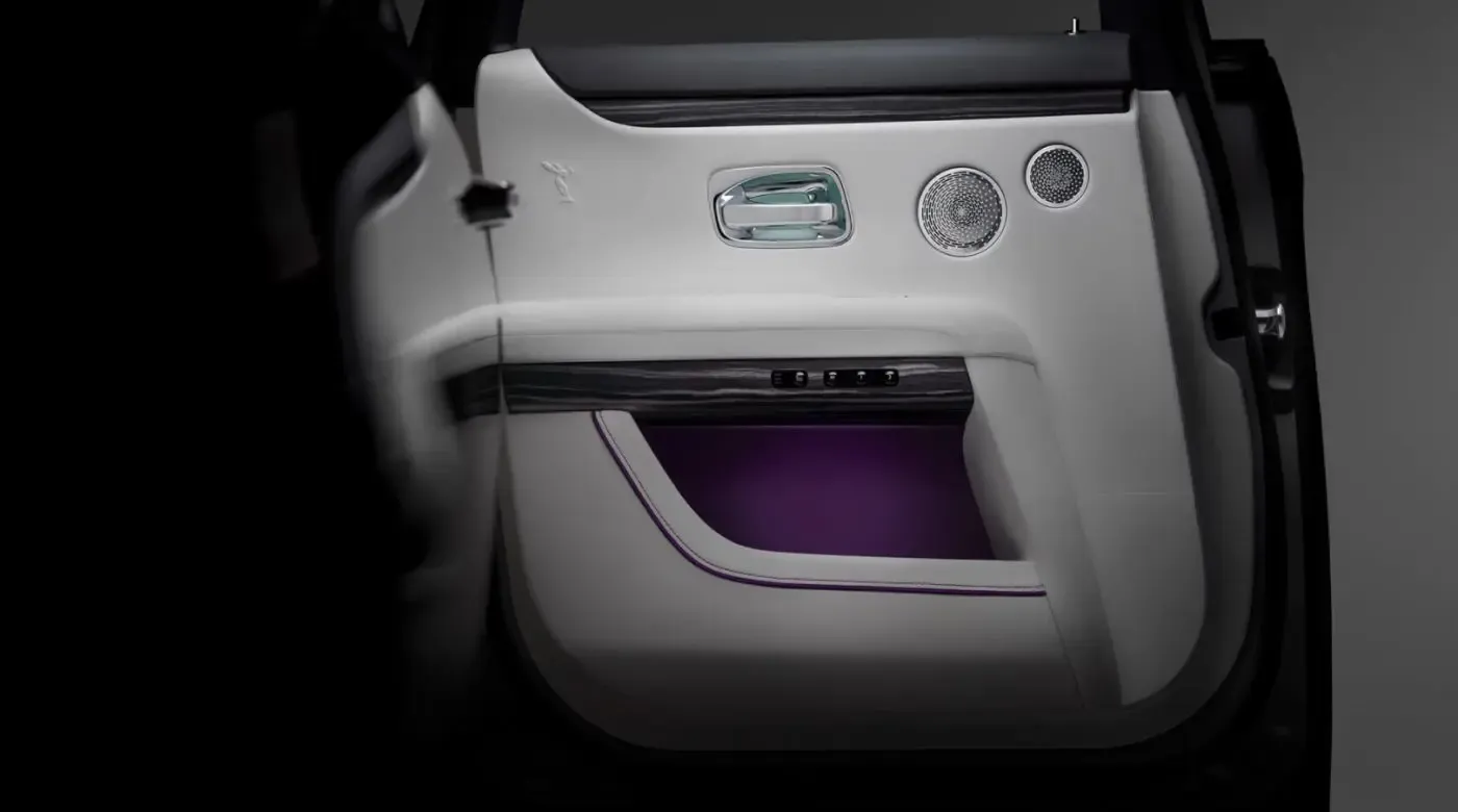 2021 Rolls-Royce Ghost Interior Detailing with Analog Clock