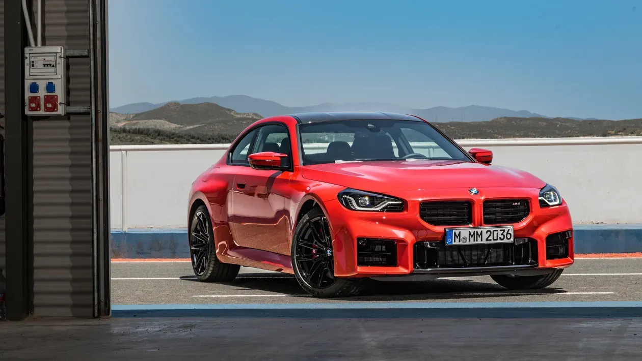 2022 BMW M2