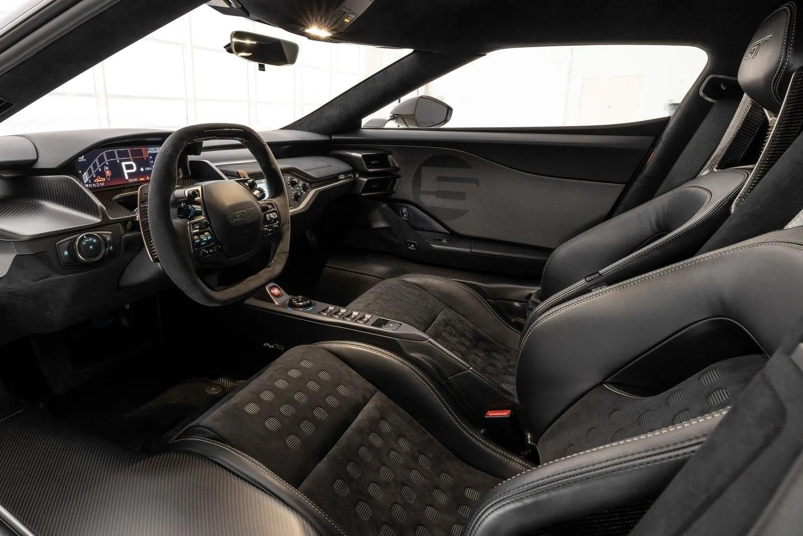 2022 Ford GT Interior showcasing minimalist driver-focused cockpit