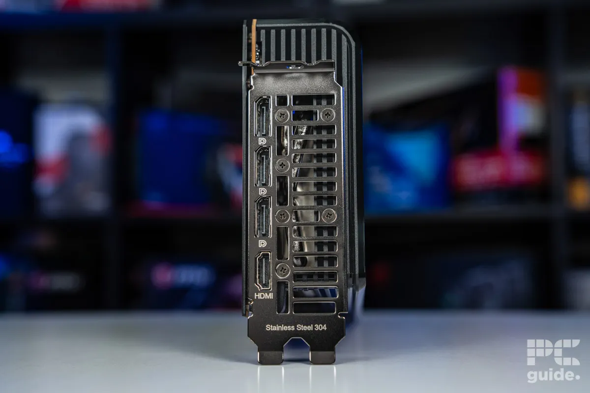 ASUS Prime RX 9070 XT OC IO ports
