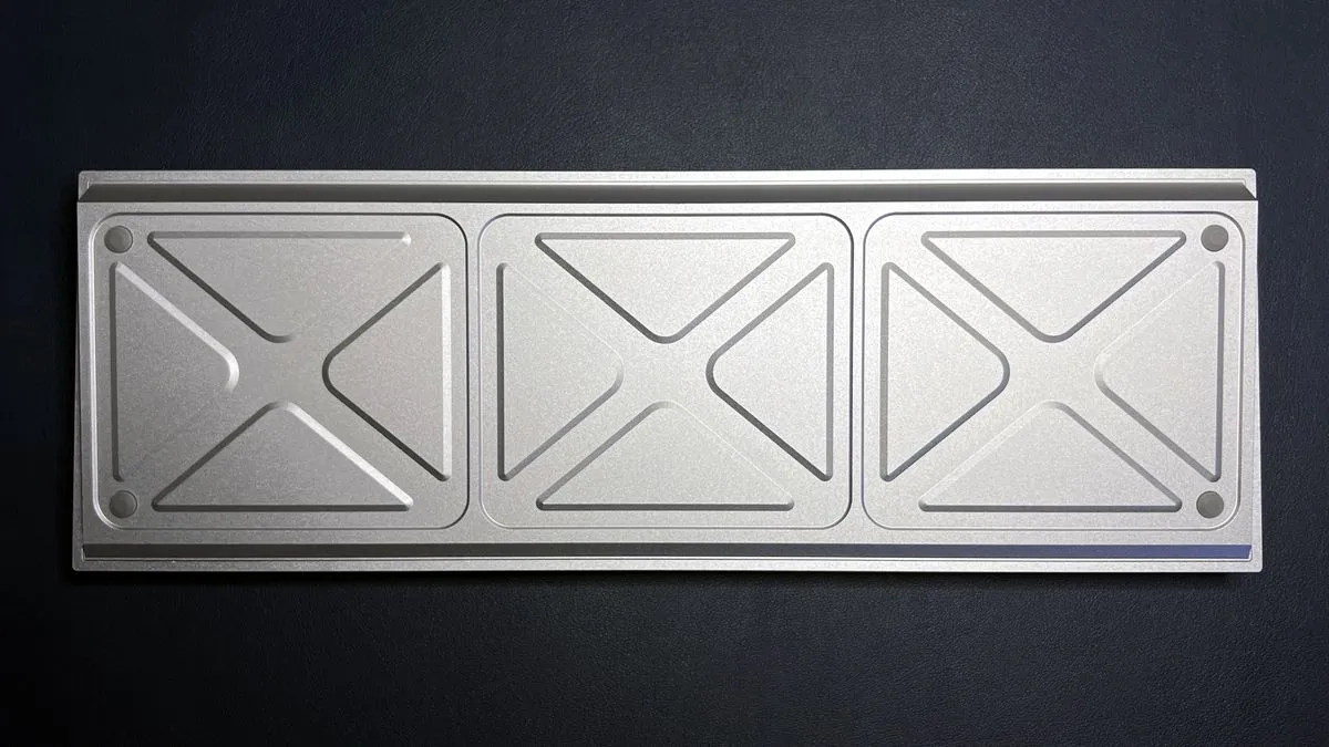 Back of Lemokey L3 keyboard