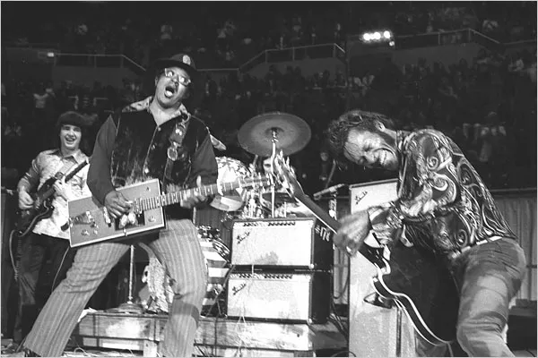 Bo Diddley and Chuck Berry jamming together onstage