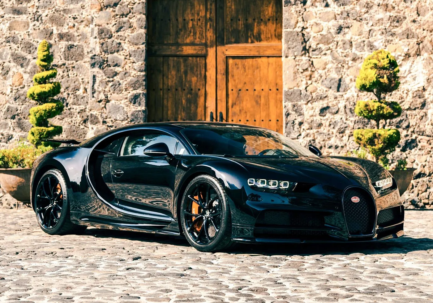 Bugatti hypercar featuring hypercar curves and luxury detailing