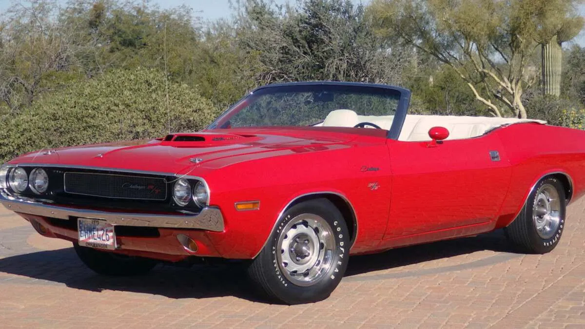 Classic Muscle Cars in India: 1970 Dodge Challenger Convertible RT