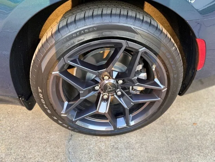Close-up of the stylish wheel and tire combination on the 2024 Dodge Charger Daytona R/T Plus