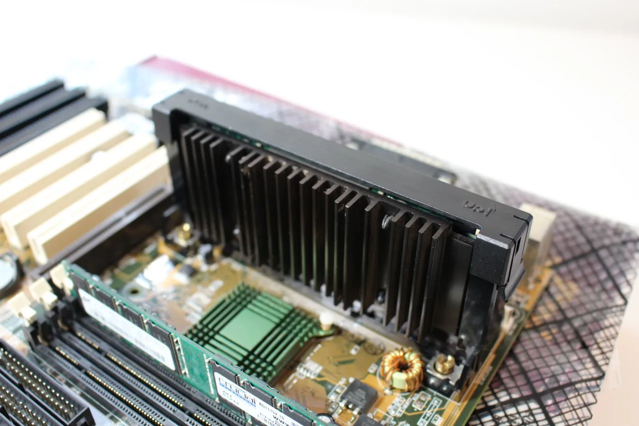 CPU retention bracket