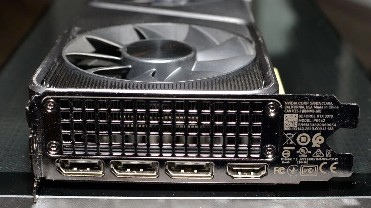 Display output ports on graphics card