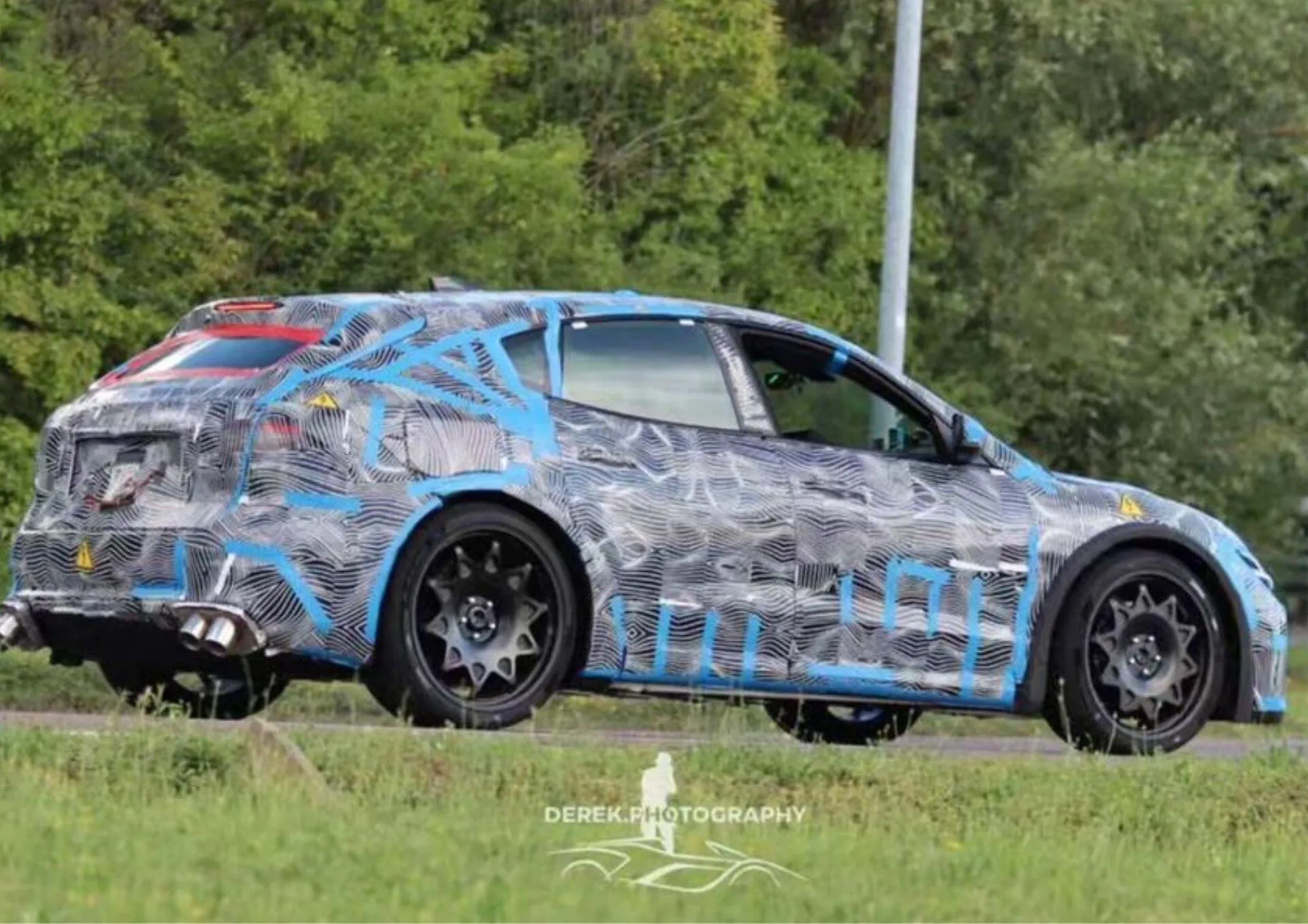 Ferrari EV electric supercar