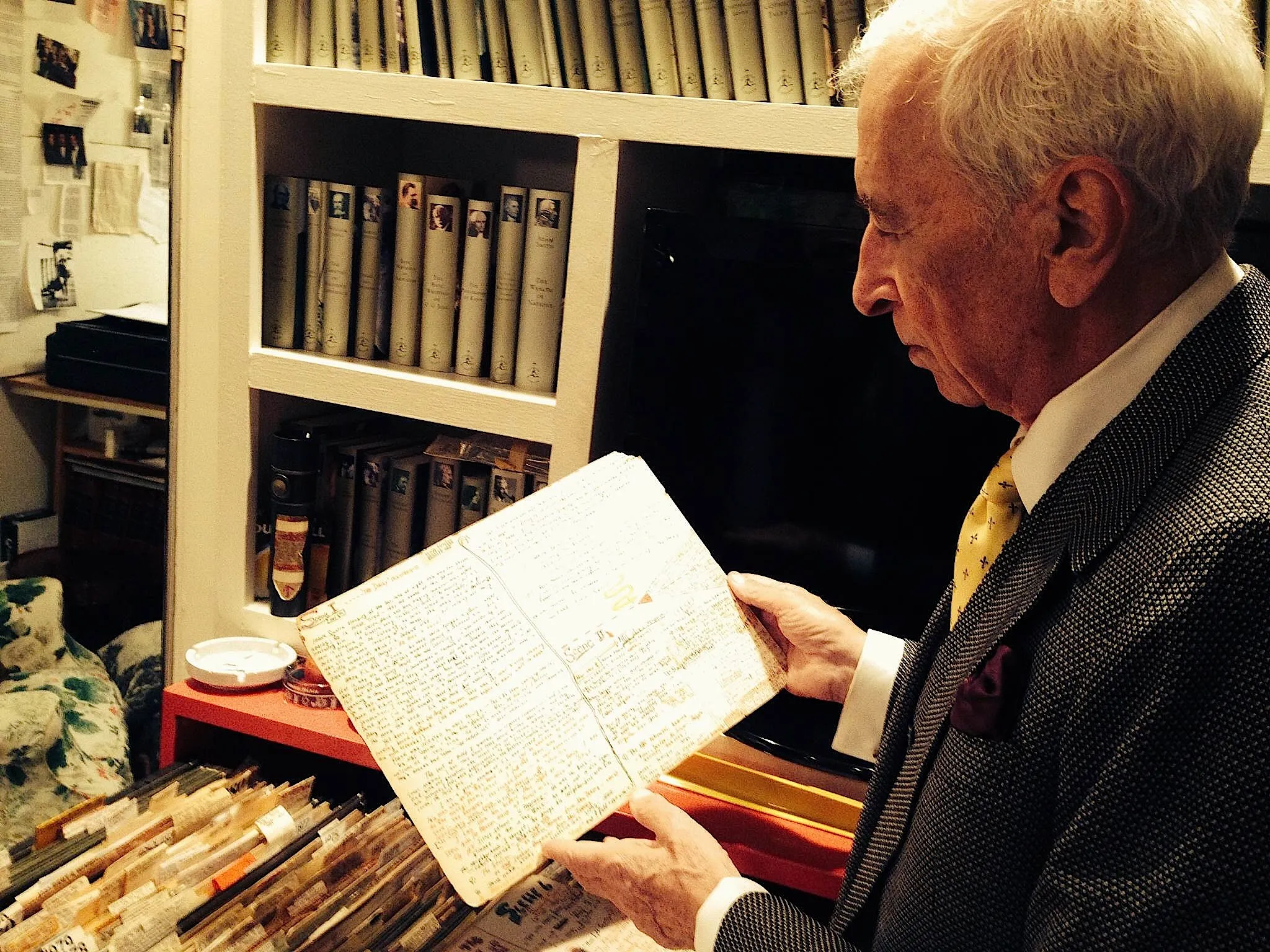 Gay Talese, in September, with one of his famous shirt-board outlines. (Photo by Elon Green)