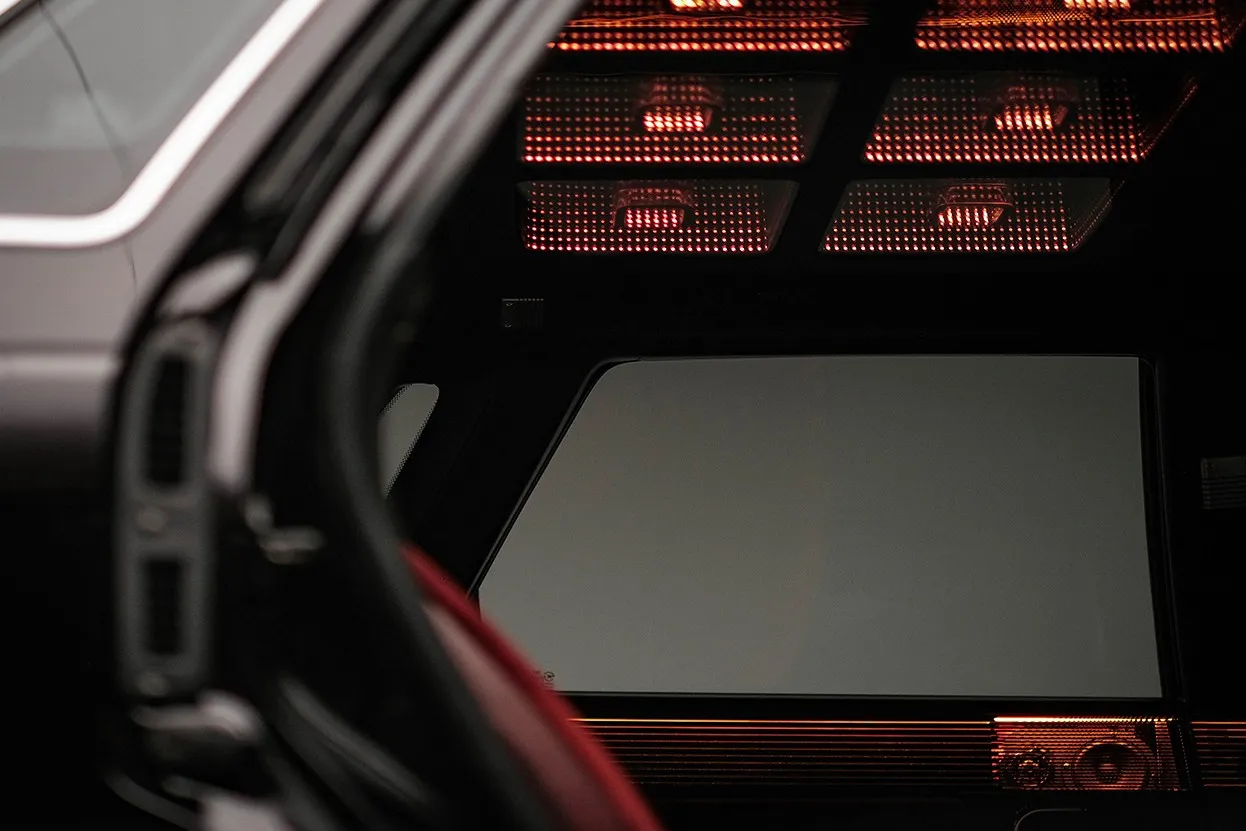 Hyundai Grandeur interior detail lighting