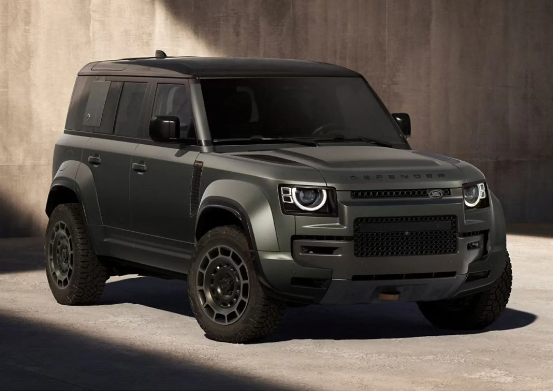 Land Rover Defender V8 Octa off-road performance SUV