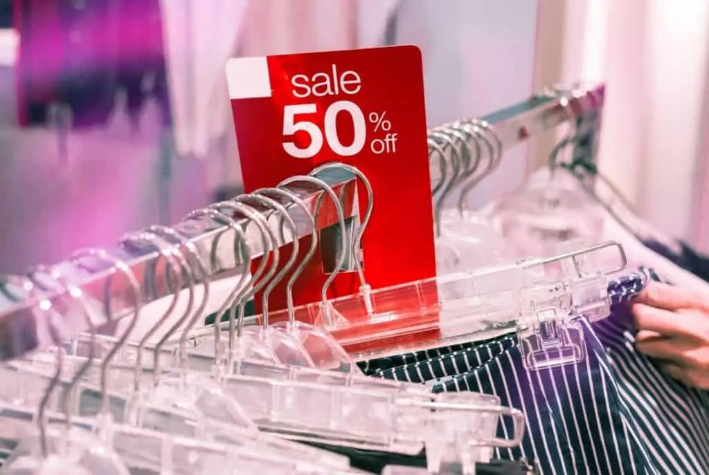 Markdown Optimization in fashion retail