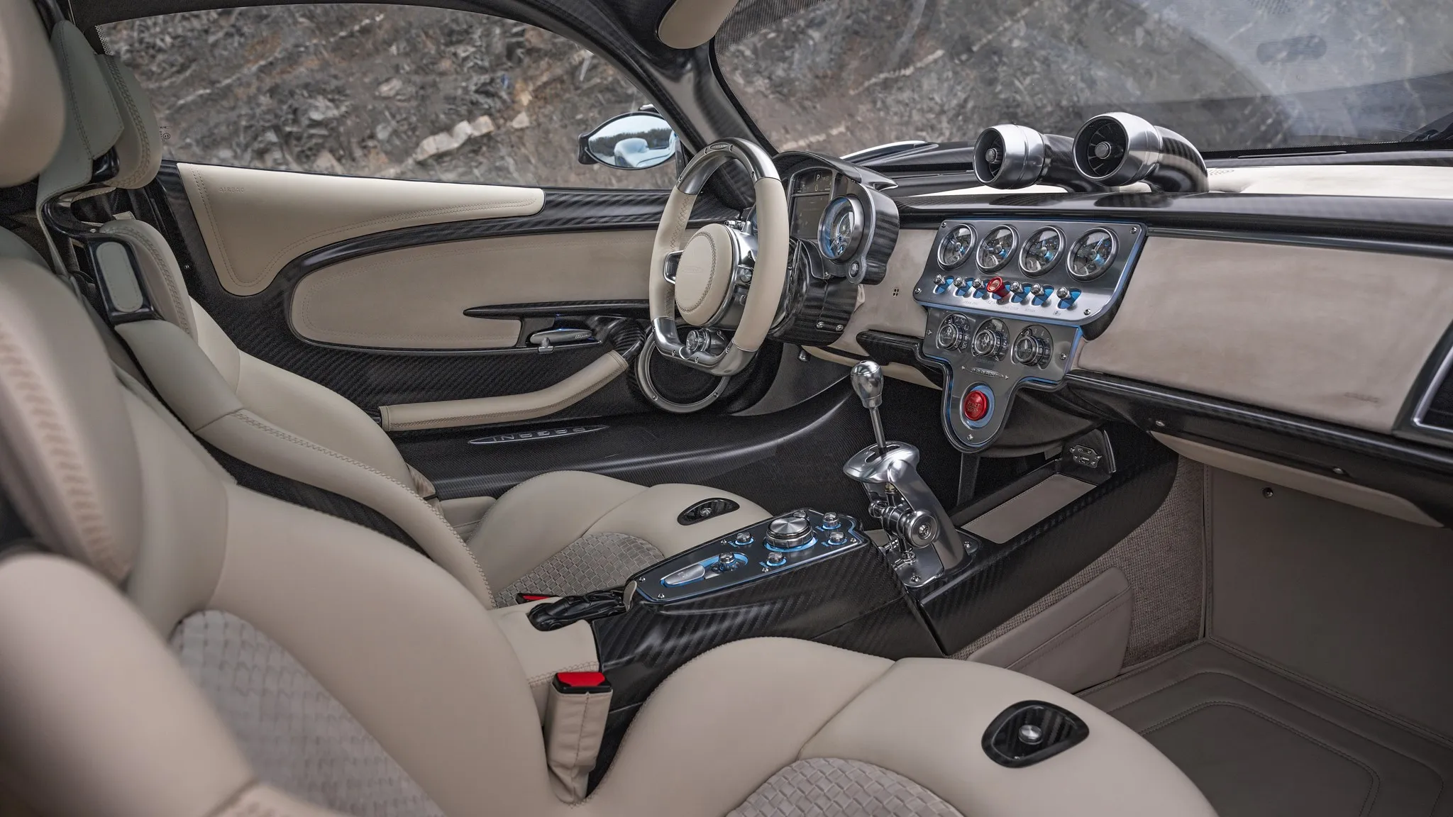 Pagani Utopia driving on Mulholland Drive