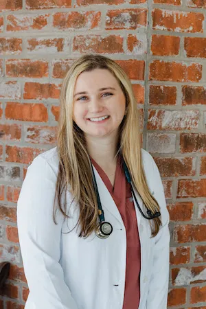 Portrait of Jennifer Campbell, DVM, dedicated to surgical and emergency procedures