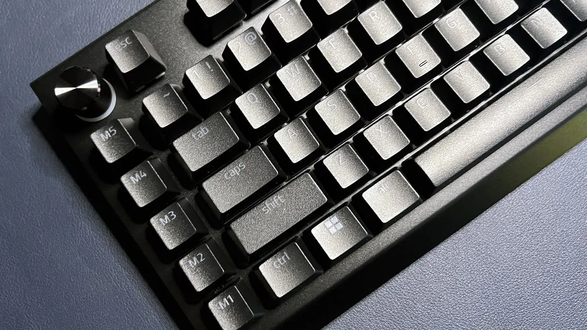 Right side macro buttons on Razer BlackWidow V4 Pro