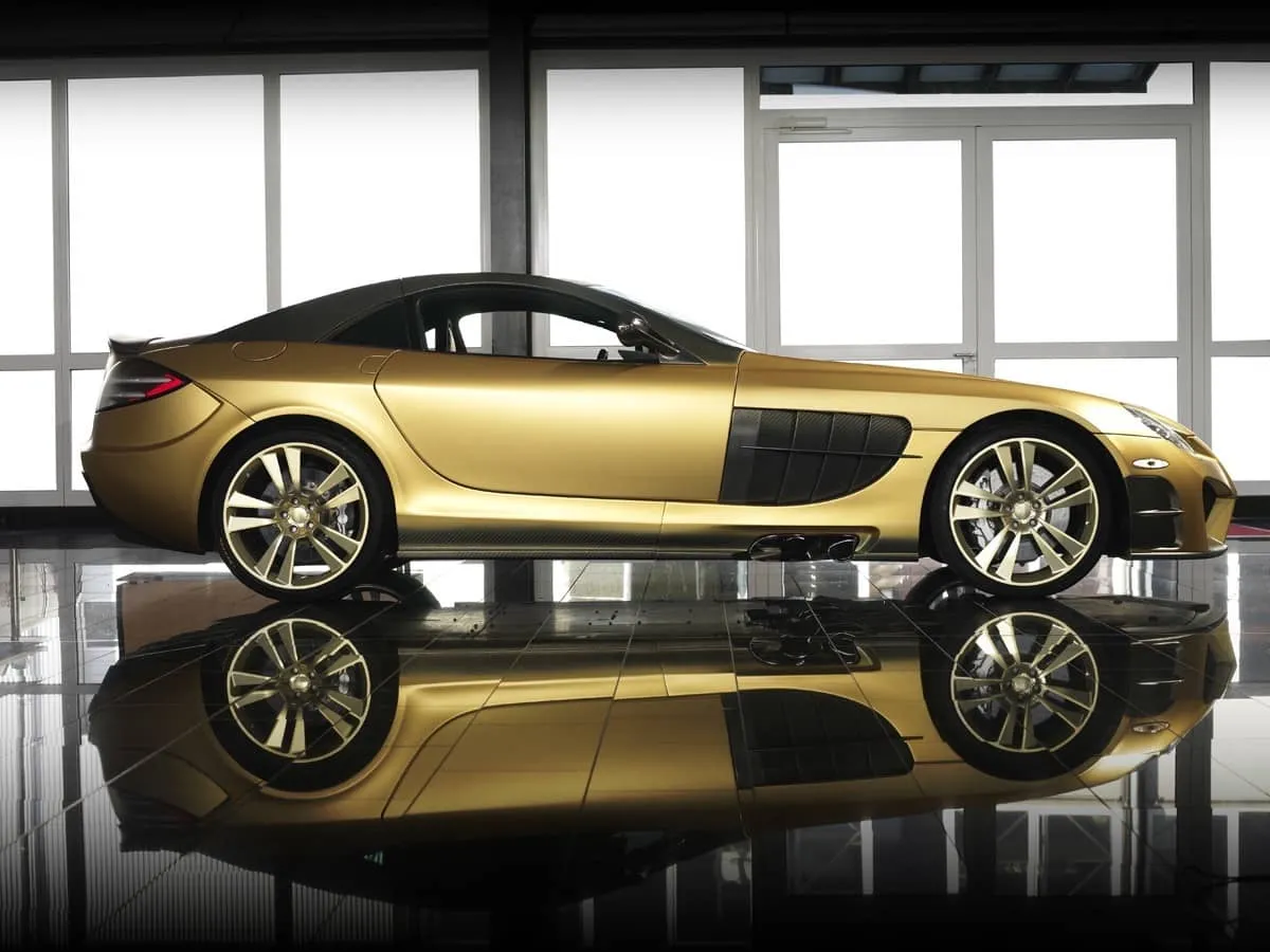 SLR McLaren Mansory Renovatio showcasing its bespoke design