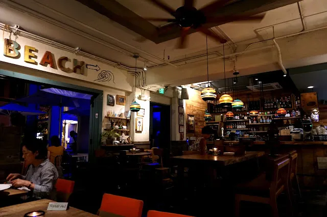 The interior decor is very Japanese-y.