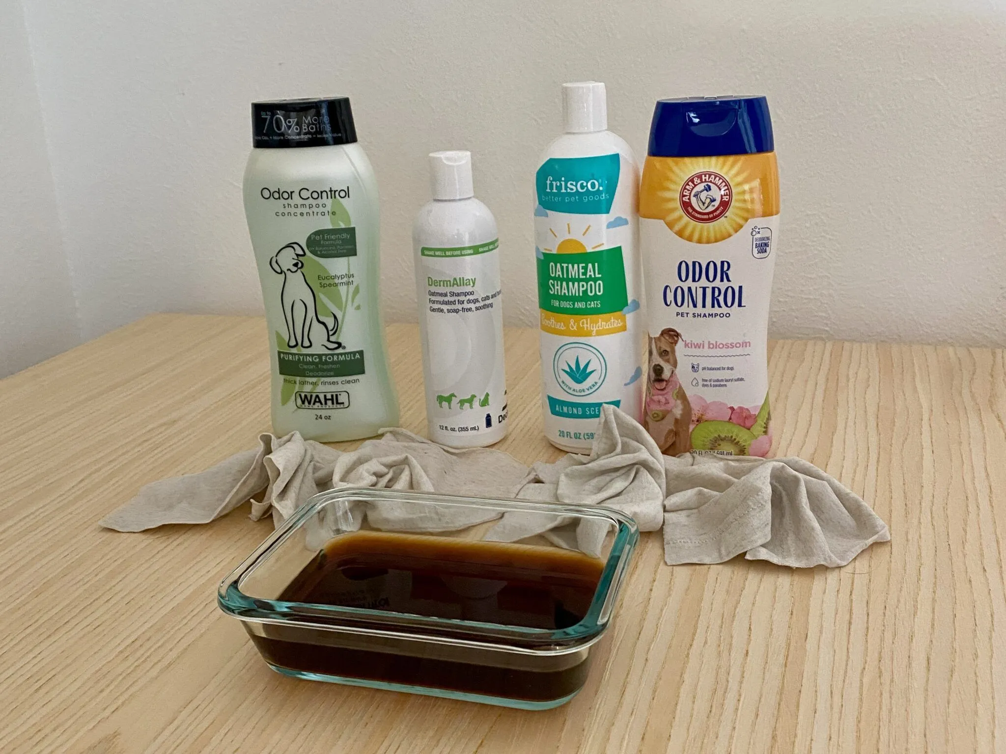We tested the best dog shampoos for odor with coffee soaked rags.