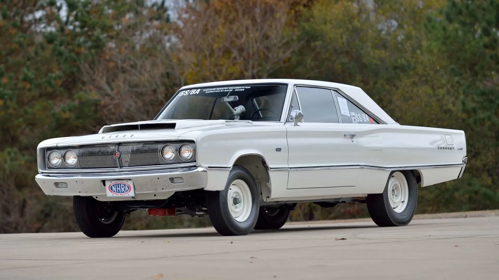 white 1967 Dodge Coronet W023