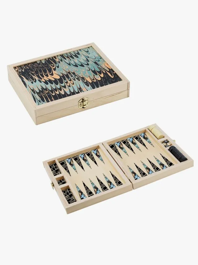 Wolfum handcrafted wooden backgammon game