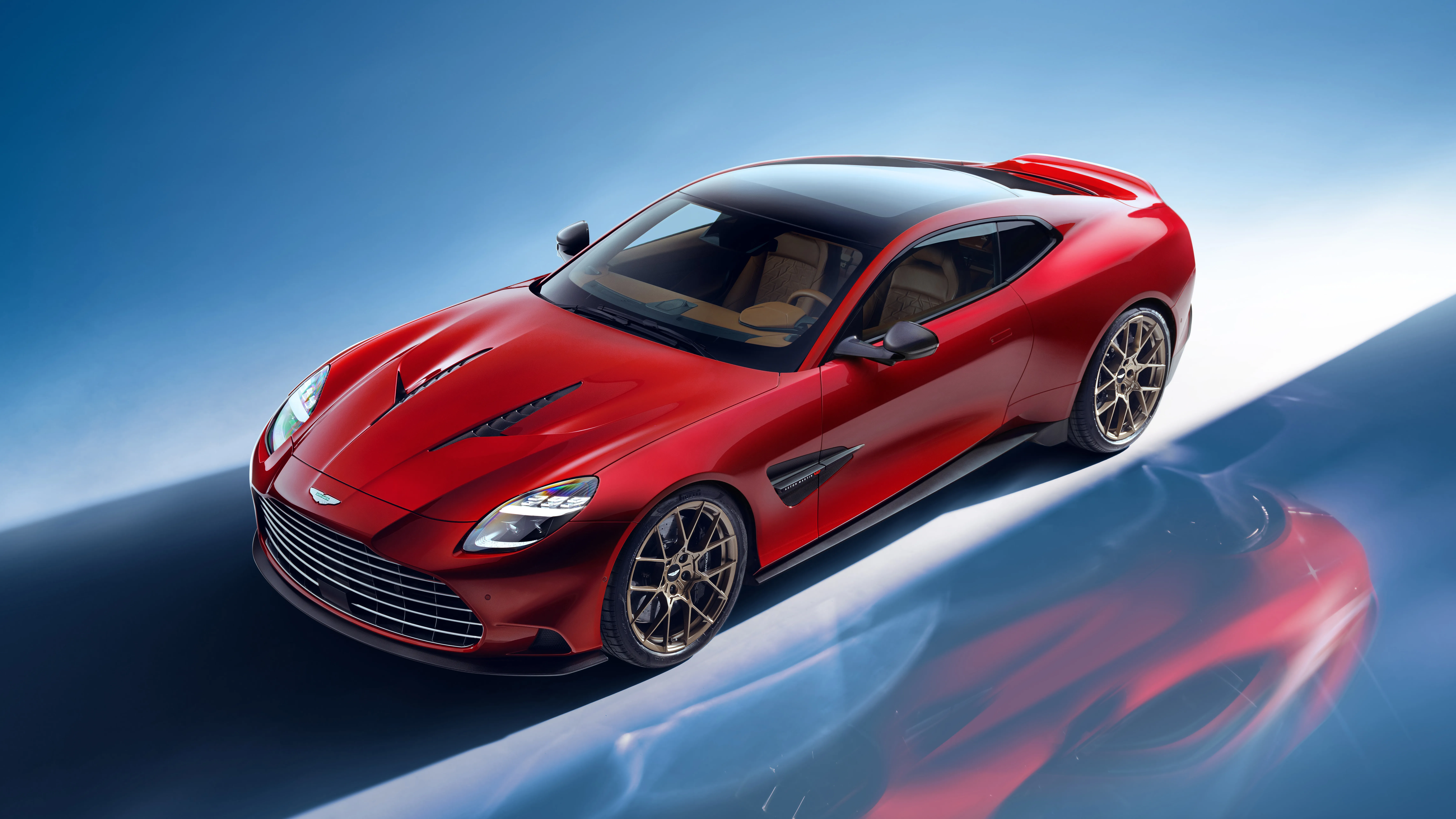 Aston Martin Vanquish copy.jpg