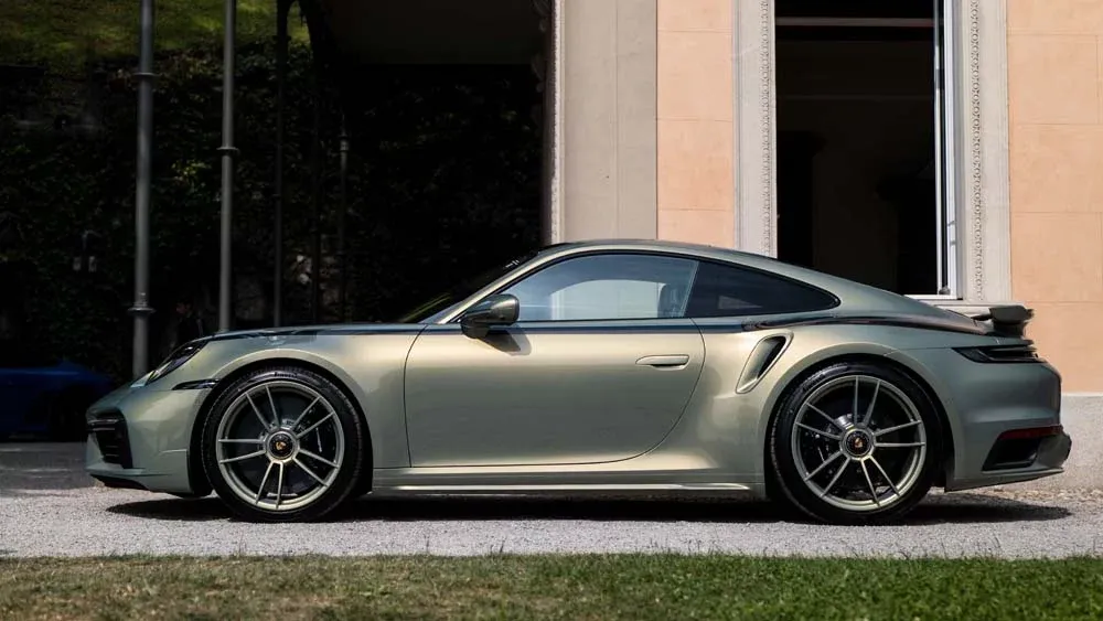 Porsche Exclusive Manufaktur custom car interior