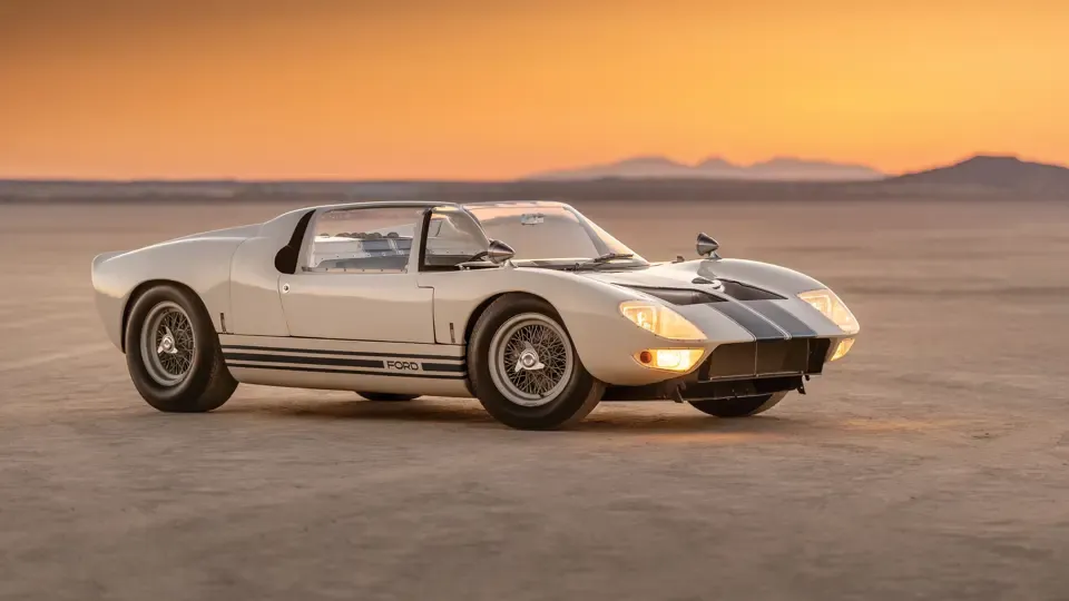 1965 Ford GT40 Roadster Prototype