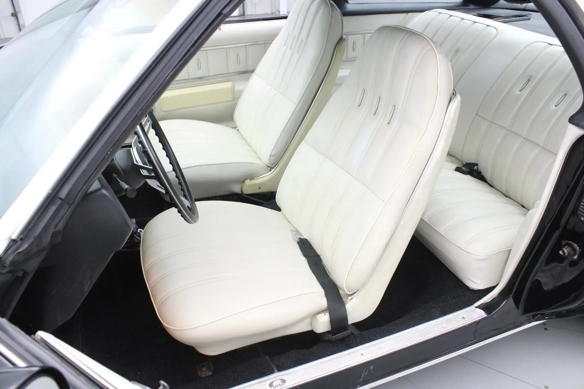 1973 Buick Century Gran Sport wheels and suspension details