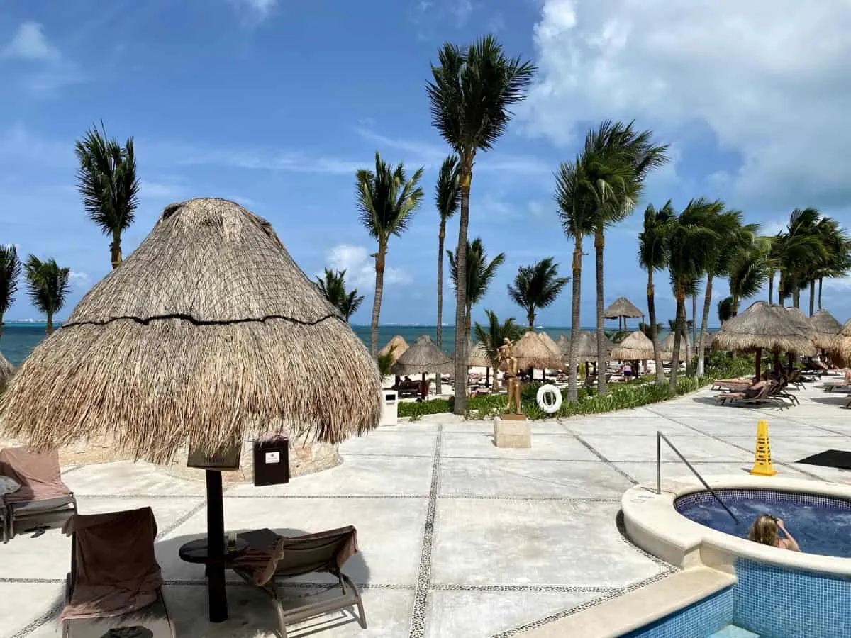 EPM Pool Umbrellas