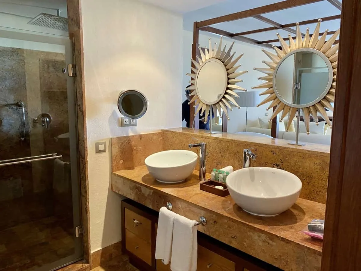 EPM Room Amenities