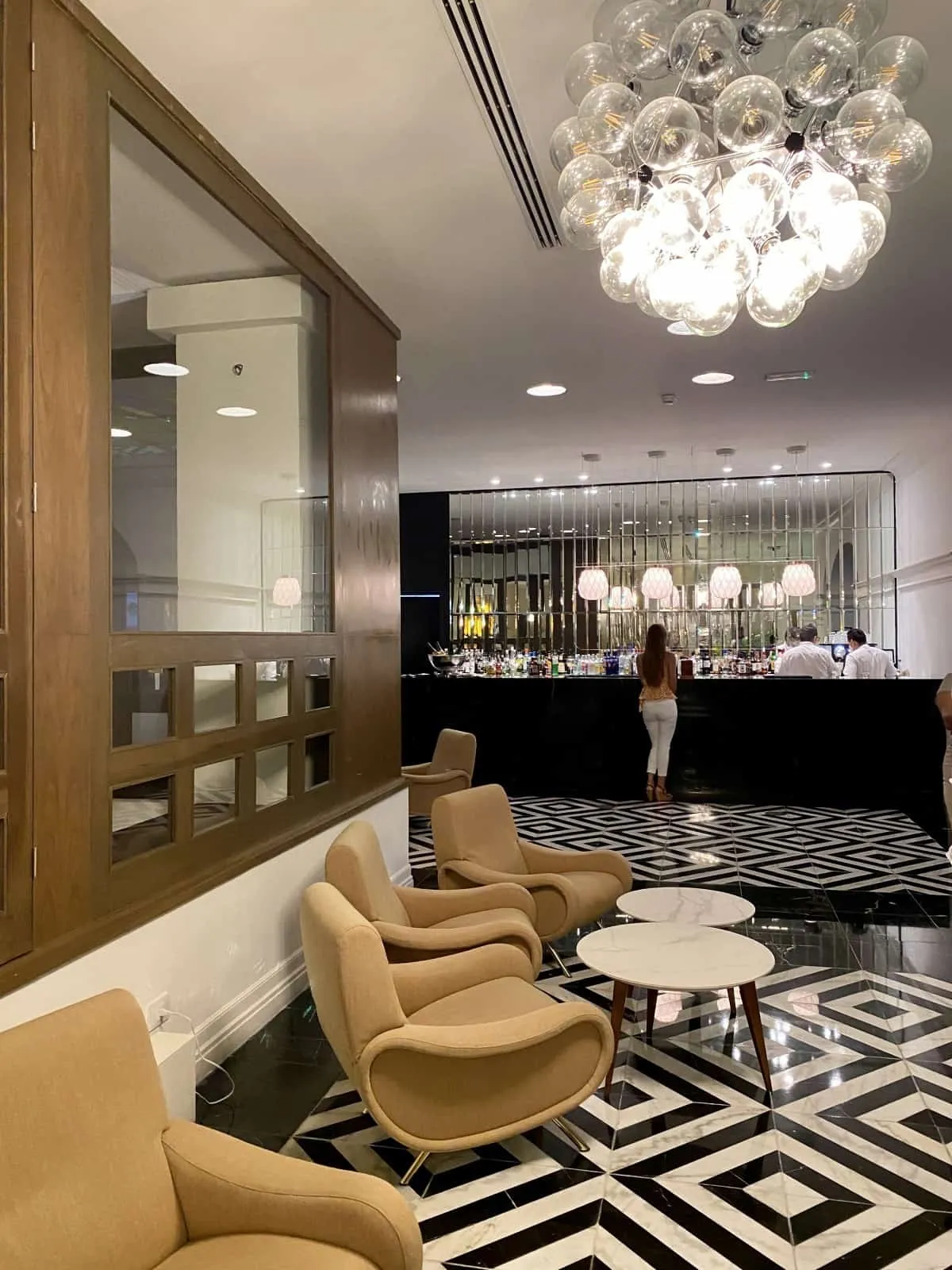 Excellence Club Lounge