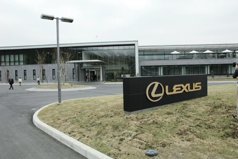 Lexus